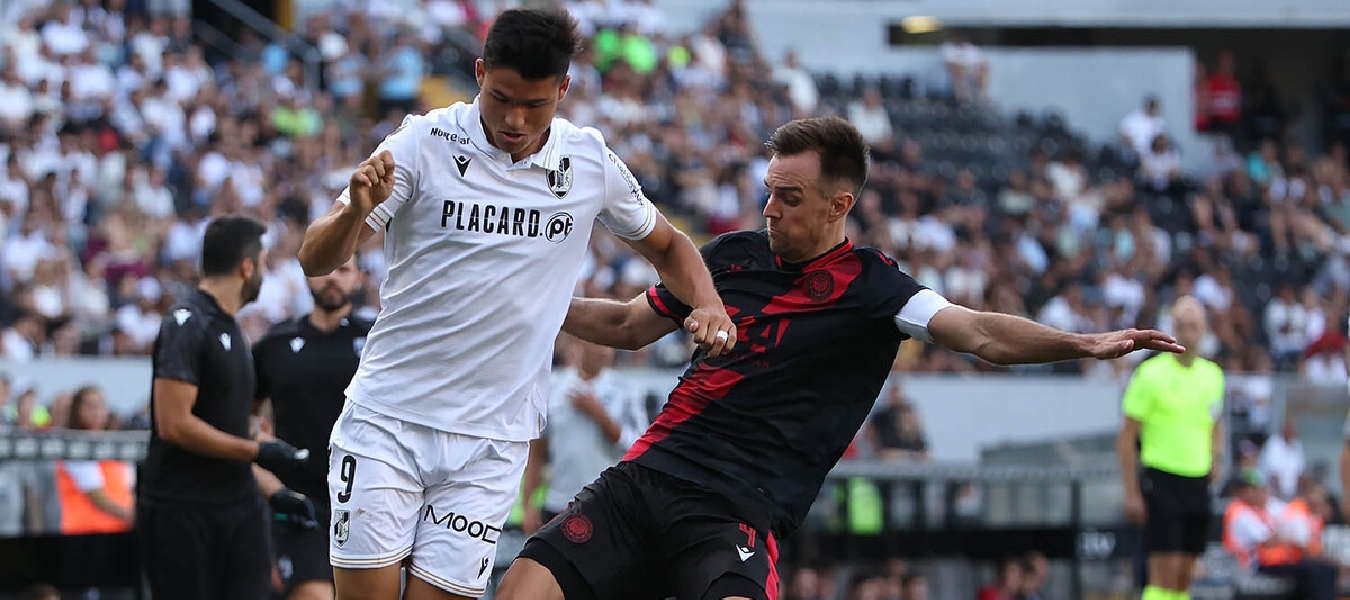 Vitória de Jesús Ramírez goleó en la Conference League - lavinotinto.com