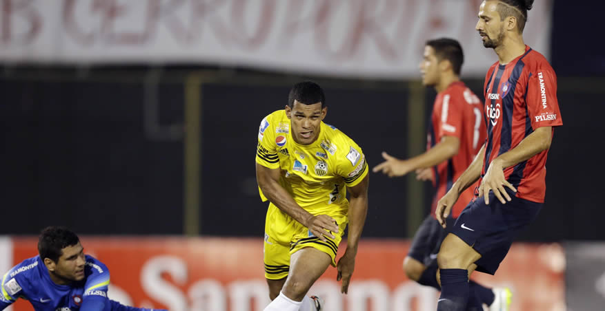 libertadores_2015_cerro_porteno_tachira_rivas_yahoo_877x452