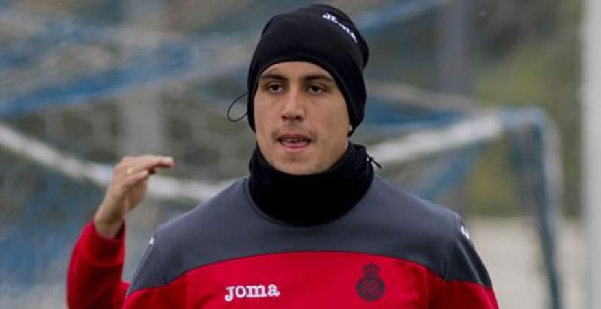 Enzo Roco Enzo Roco es uno de los convocados de Chile contra la Vinotinto ...